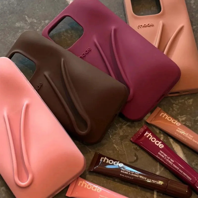Coque iPhone avec gloss à lèvres intégré – vue 4