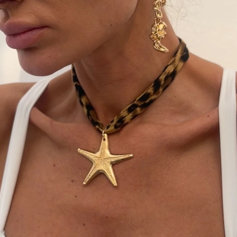 VELUROArt Collier Multicouche Femme Velours Ethnique Pendentif