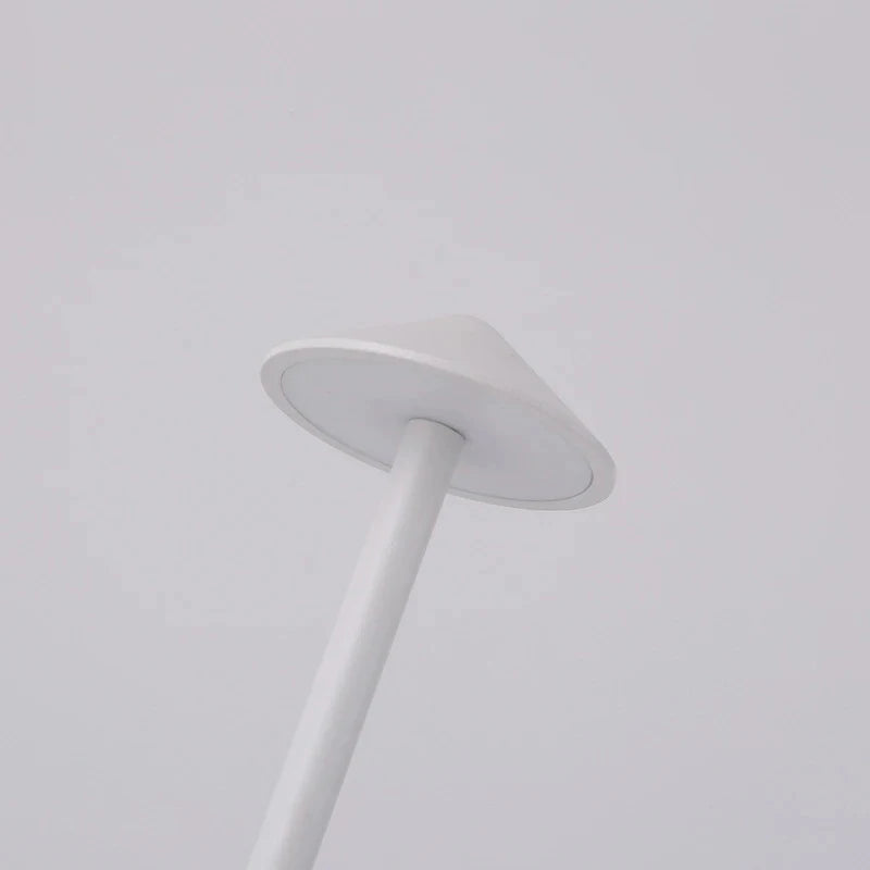 Lampe de table LED rechargeable tactile sans fil – vue 5