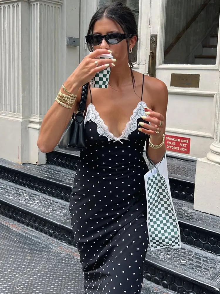 Robe longue dos nu en dentelle pour femme – vue 4