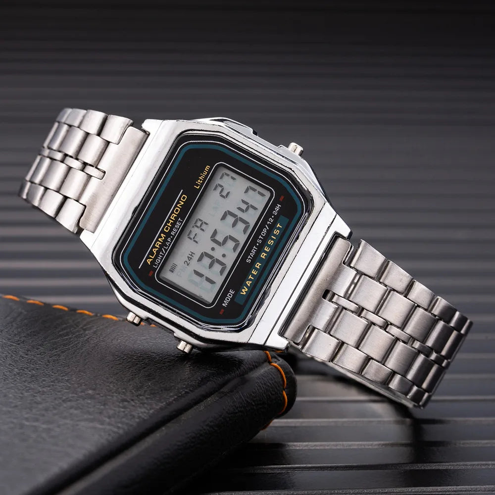 Montre digitale LED en acier élégante pour homme – vue 2