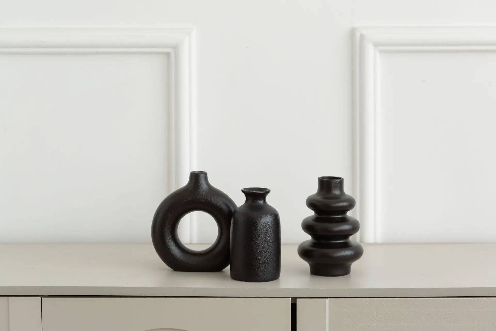 Lot de 3 vases en céramique blanche bohème – vue 7